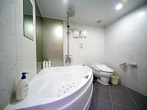 Motel Ezen Hotel Seúl