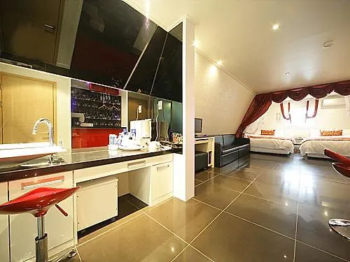 Ezen Hotel Seul 2*,  Corea del Sud